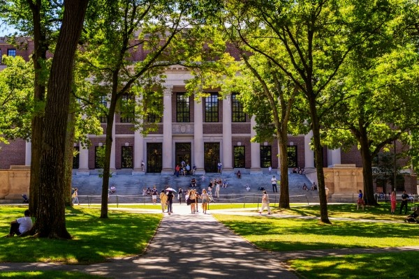 What is a Good SAT Score for Ivy League schools?